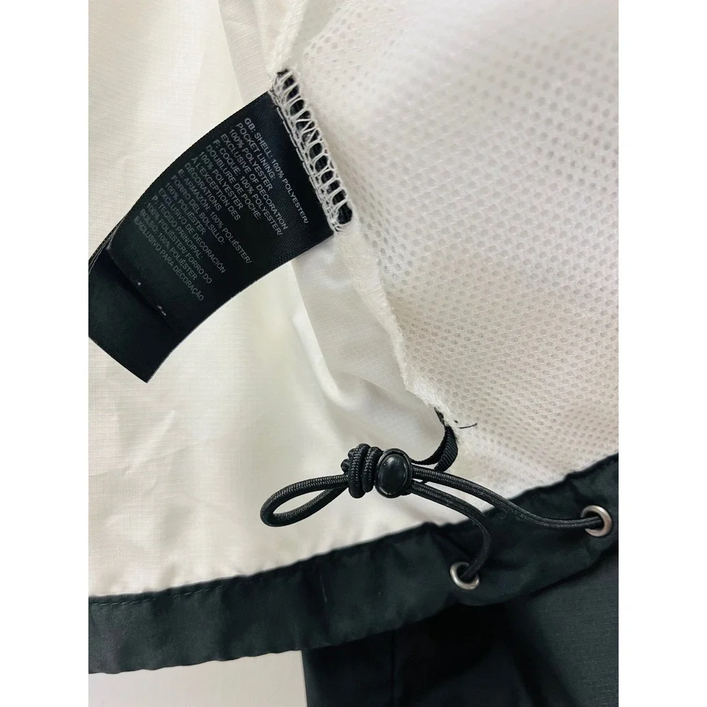 The North Face windwall windbreaker